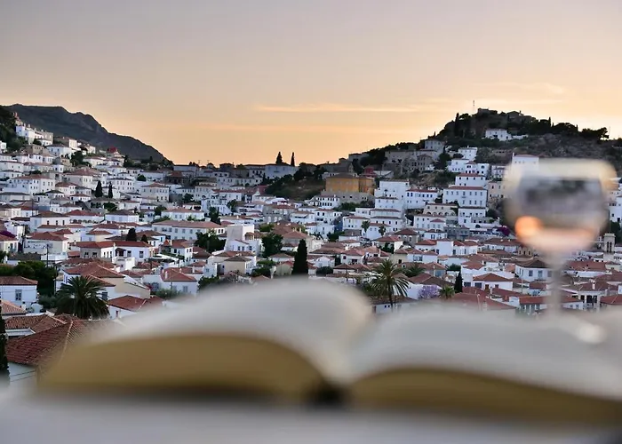 Feel At Home - Family House In Hydra