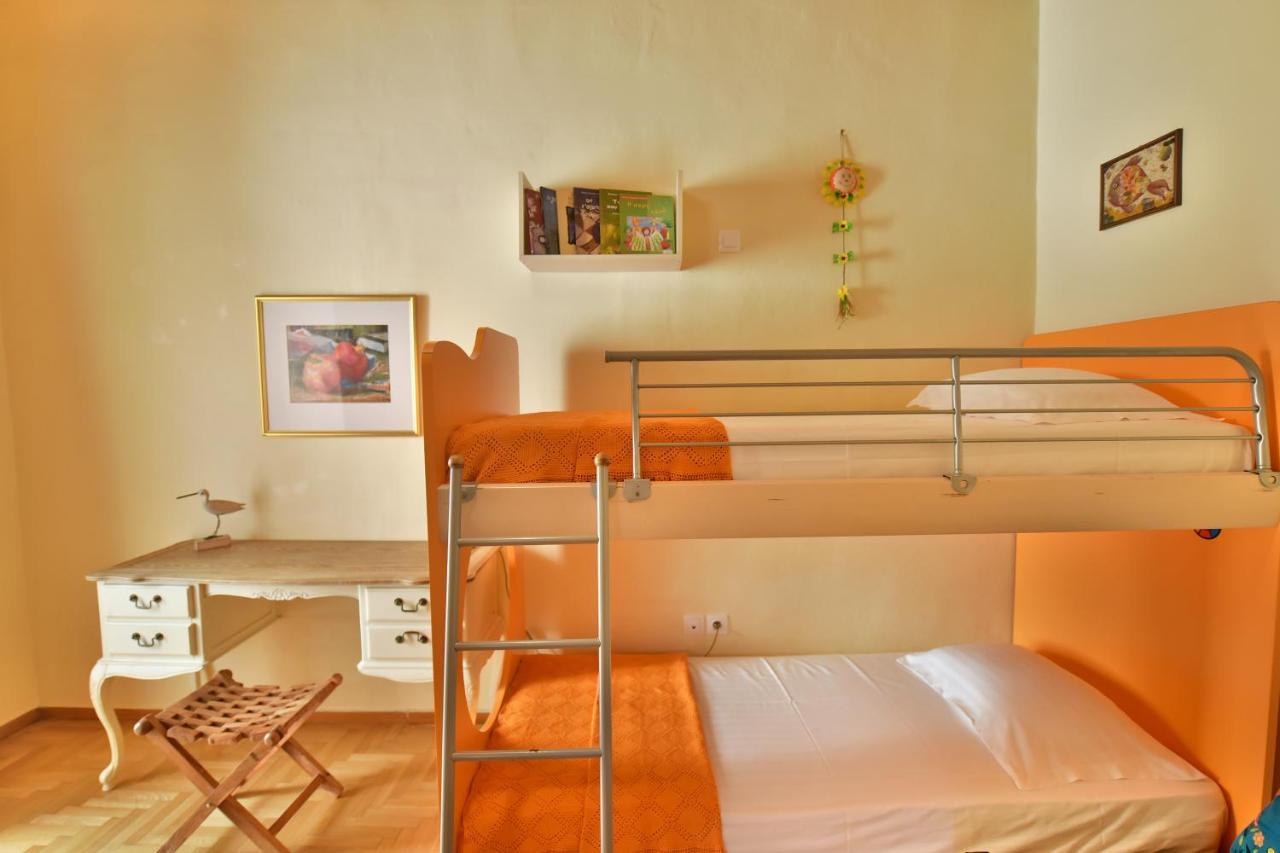 Feel At - Family House In Hydra